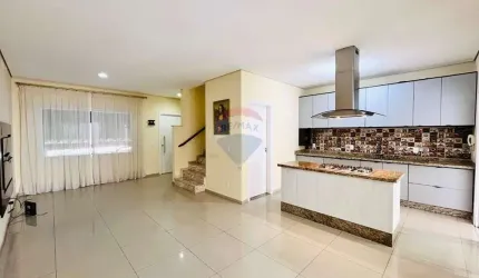 Casa à venda com 136,28m² e uma maravilhosa área gourmet no bairro Mogi Moderno em Mogi das Cruzes, São Paulo.