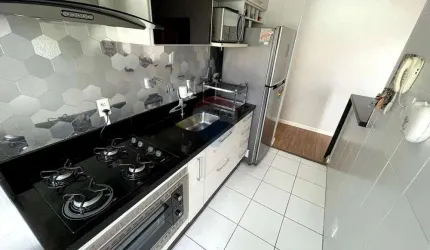 Apartamento à venda com 48 m² reformado, 2 dormitórios, no Condomínio Único Mogi, na Vila Mogilar em Mogi das Cruzes-SP