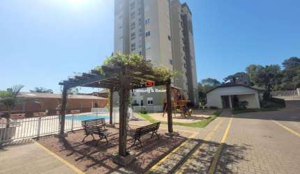 Apartamento com piscina e salão de festas em Campo Bom - Residencial Porto Brasil