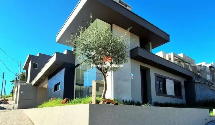 CASA DE ESQUINA À VENDA | 3 DORMITÓRIOS | UMA SUÍTE | BAIRRO BELA VISTA | ESTÂNCIA VELHA.
