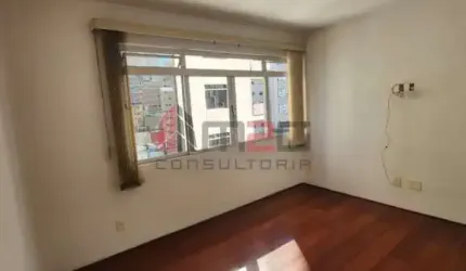 Aluga-se apartamento de 1 dormitório no Itaim Bibi.