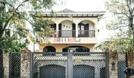 Sobrado de 4 suítes com 5 vagas para venda no Alto da Lapa