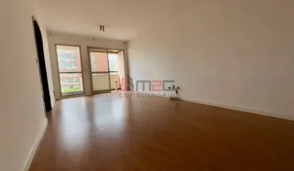 Apartamento na Vila Alexandria