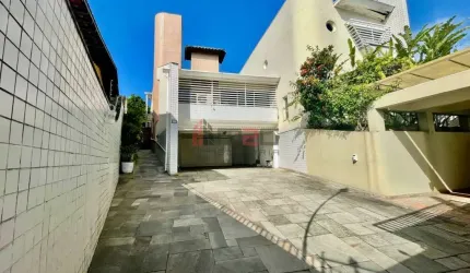 Linda casa na City lapa próxima ao Pelezão