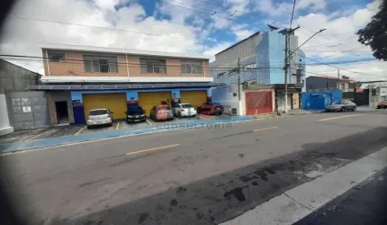 Conjunto comercial para locação no Parque São Domingos