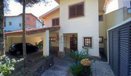 Cond. SP II 4 dorms (2 sts). Muito conforto, rua tranquila, plana e sem saída