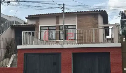 Casa Térrea 4 Quartos e 3 banheiros à Venda Parque São Domingos