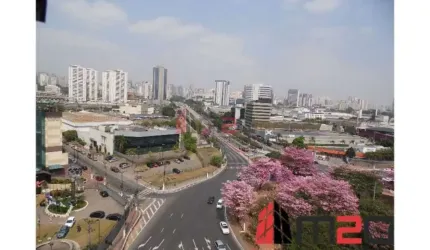 Prédio de escritórios monousuário para venda ou locação na Barra Funda.
