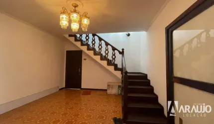 Casa com 4 dormitórios para alugar, 280 m² por R$ 6.191,63/mês - Centro - Navegantes/SC