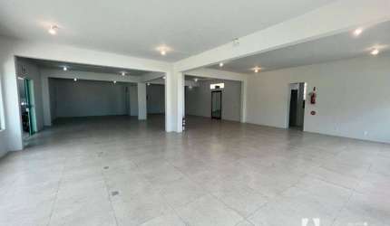 SALA COMERCIAL DE 160m² NO BAIRRO SANTA REGINA