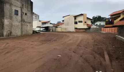 Terreno no Centro de Itajaí!