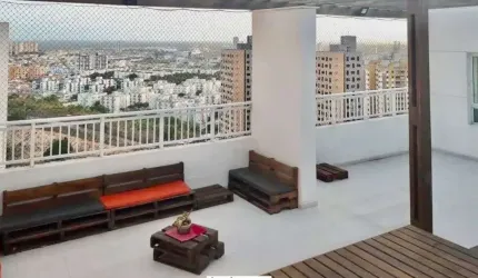 Oportunidade! Linda Cobertura Duplex com Jacuzzi e Churrasqueira em Ponta Negra