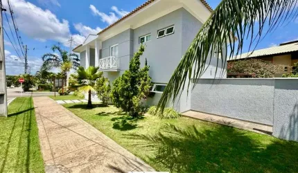 Casa no Condomínio Bosque dos Poetas 3 suites, sala ampla, 3 vagas, esquina.