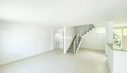 Casa com 2 dormitórios à venda, 90 m² por R$ 380.000,00 - Sahy - Mangaratiba/RJ