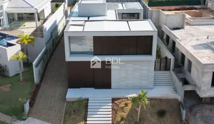 Casa com 4 quartos à venda na Rua Romilda Aparecida Cruz, 114, Residencial Jatibela, Campinas, 559 m2 por R$ 6.400.000