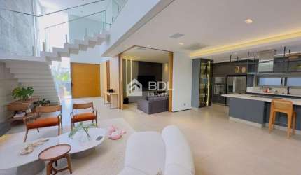 Casa em condomínio fechado com 3 quartos para alugar na Rua Torello José Della Maggiore Orlandi, 44, Alphaville Dom Pedro 3, Campinas, 365 m2 por R$ 32.000