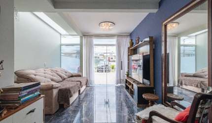 Casa geminada à venda,  2 suítes, 1 vaga,  Ingleses , R$698.000,00