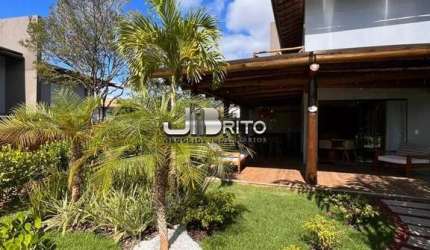 CASA BELÍSSIMA COM 3  SUÍTES EM PRAIA DO FORTE| PORTEIRA FECHADA