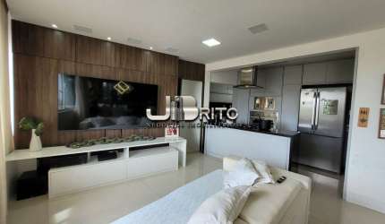 APARTAMENTO 138 M² 3 QUARTOS + CLOSET TODO REFORMADO PORTEIRA FECHADA, ITAIGARA