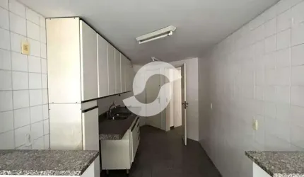 Apartamento à venda, no Bermini,  em Niterói, Icaraí, com 3 quartos, 215m²