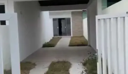Casa para Venda, 3 dormitórios, 1 suíte, 2 banheiros, 2 vagas