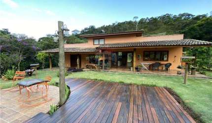 LINDO SÍTIO EM SÃO FRANCISCO XAVIER-SÃO JOSÉ DOS CAMPOS/SP