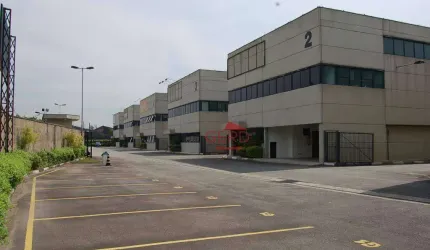 Galpão para alugar, 748 m² por R$ 35.450,00 - Quitaúna - Osasco/SP