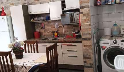 Casa com 4 dormitórios à venda, 250 m² por R$ 700.000,00 - Bussocaba - Osasco/SP