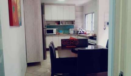 Sobrado com 3 dormitórios à venda, 392 m² por R$ 570.000,00 - Centro - Carapicuíba/SP