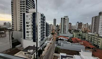 Lindo Apartamento no Centro de Itajai