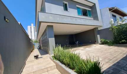 CASA À VENDA BAIRRO SÃO JOÃO