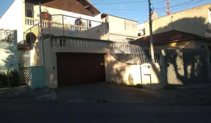 Sobrado para Venda em Santo André, Jardim, 3 dormitórios, 1 suíte, 3 banheiros, 2 vagas