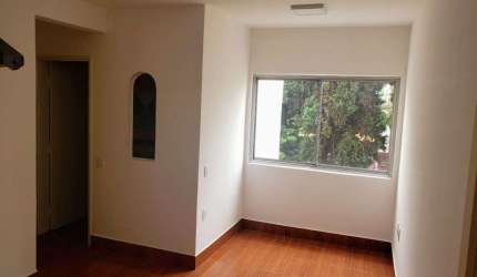 Apartamento com 2 dormitórios à venda, 61 m² por R$ 739.000,00 - Moema - São Paulo/SP