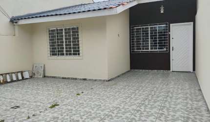Excelente casa semimobiliada em São José dos Pinhais!