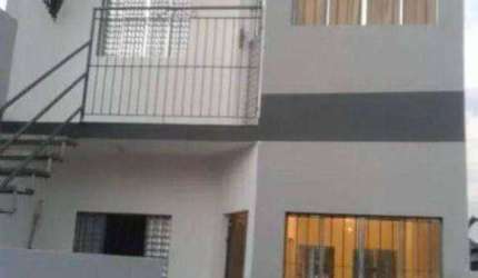Casa com 2 dormitórios para alugar, 65 m² por R$ 1.235,00/mês - Lopes de Oliveira - Sorocaba/SP