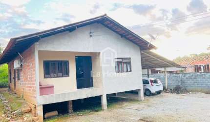 Casa com 2 quartos à venda no Badenfurt, Blumenau , 126 m2 por R$ 490.000