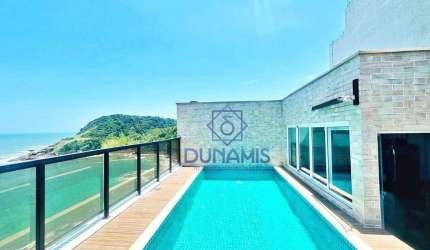 Cobertura duplex DECORADA À VENDA na Praia da Enseada