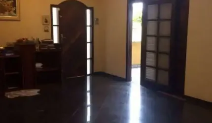 Amplo e confortável sobrado na Vila Floresta
