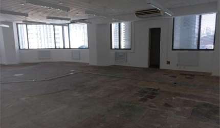 Apartamento para alugar na Rua Geraldo Flausino Gomes, 61, Brooklin, São Paulo, 237 m2 por R$ 12.000
