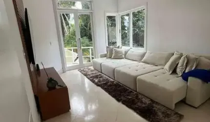 A sua nova casa no Genesis 1 com curvas charmosas e muita iluminação natural