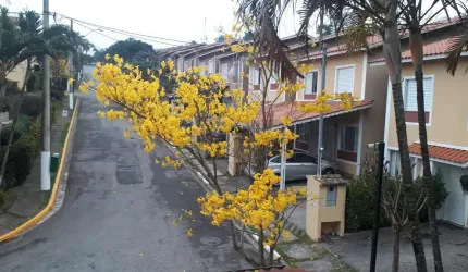 Casa na Granja Viana - Atrás do The Square - Cotia - 70m² - 2 Dormitórios - 1 Vaga