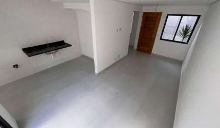 Sobrado Moderno na Estação Quitaúna - Osasco/SP  2 Quartos, 2 Suítes  Oportunidade Única por R$ 470.000,00!
