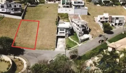 Terreno em Cotia - Condomínio Reserva Vale Verde - 500m² - Aclive - Aceita Financiamento