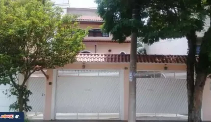 BELÍSSIMO SOBRADO JD. CITY -4 DORMS. 5 VAGAS - 250 M2 TERRENO