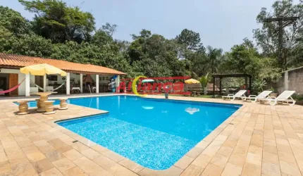 Linda Chacara em Mairiporã - Próximo a Guarulhos - 2 Excelentes Casas