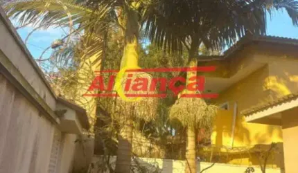 SOBRADO COM 4 DORMITORIOS A VENDA 200M²