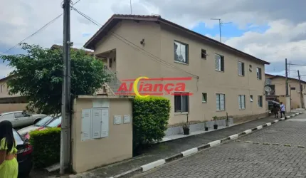 CASA NO COND. ILHAS GREGAS, ( casa superior )