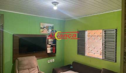 Casa assobradada com duas residências no mesmo lote