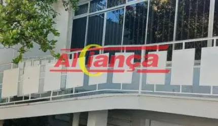 CASA NO JARDIM MAIA TODA REFORMADA