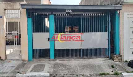 Casa térrea com 2 quartos, $ 360.000 - Presidente Dutra / Guarulhos
